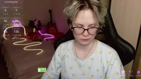 sunny mood online show from March 29, 6:24 am