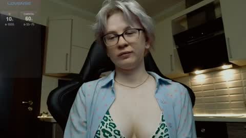 sunny mood online show from June 29, 5:25 am