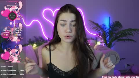 S U N N Y online show from December 10, 2:28 pm