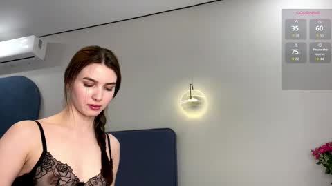 Christina online show from March 24, 8:19 am