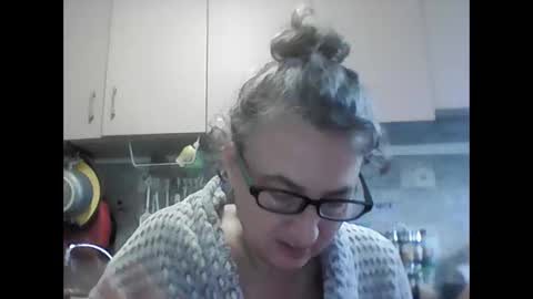 Snapshot of sunnylarrah11 chatting on September 24, 5:22 am sunnylarrah11 online show from September 24, 5:22 am