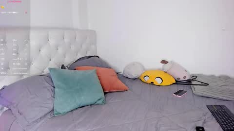 Sunnymoon online show from October 30, 4:03 am