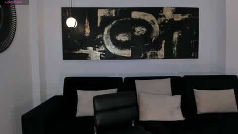 Sunny Rivers online show from January 15, 6:40 pm