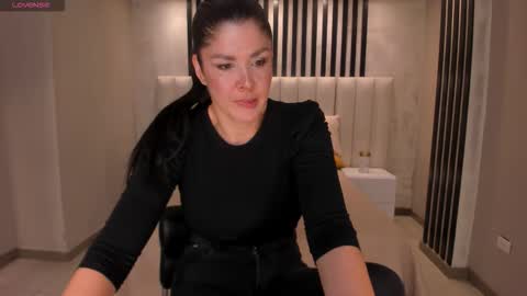 Sunny Rivers online show from January 17, 11:04 am