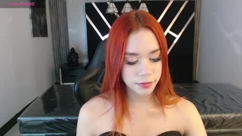 Snapshot of sunrise_ch chatting on April 16, 12:39 pm Susana Mejia online show from April 16, 12:39 pm