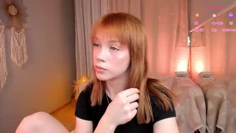 Snapshot of sunrisee_ chatting on February 28, 5:03 pm sunrisee_ online show from February 28, 5:03 pm