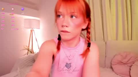 Snapshot of sunrisee_ chatting on March 24, 10:48 pm sunrisee_ online show from March 24, 10:48 pm