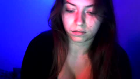 Lisa online show from December 15, 3:27 pm