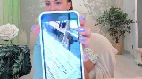 Snapshot of sunshine13_ chatting on March 2, 5:58 pm Eva online show from March 2, 5:58 pm