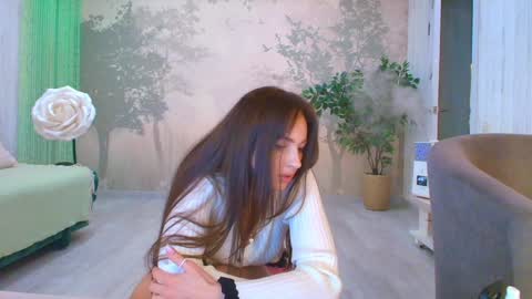 Eva  online show from February 24, 4:16 pm