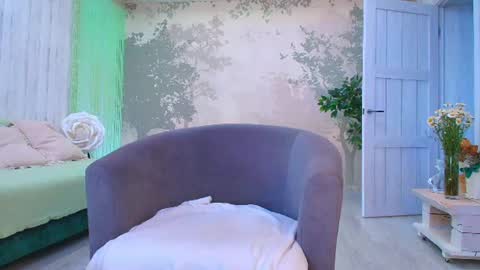 Snapshot of sunshine13_ chatting on June 14, 2:46 am Eva online show from June 14, 2:46 am