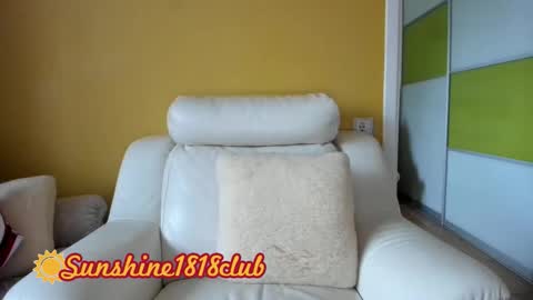 Angela  Sunshine1818club online show from October 5, 7:07 am