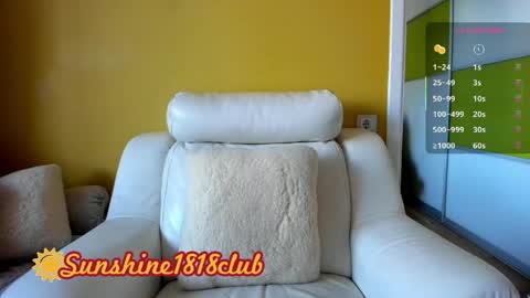 Snapshot of sunshine1818club chatting on April 11, 5:12 am Angela Sunshine1818club online show from April 11, 5:12 am