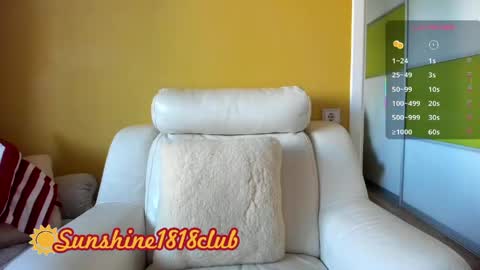 Snapshot of sunshine1818club chatting on April 18, 4:49 am Angela Sunshine1818club online show from April 18, 4:49 am