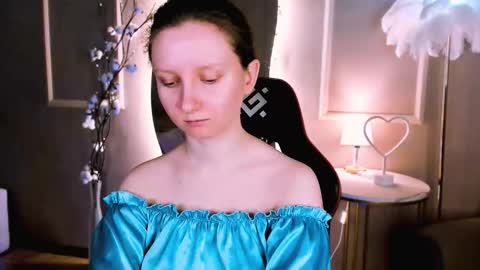 Alice online show from February 24, 1:31 pm