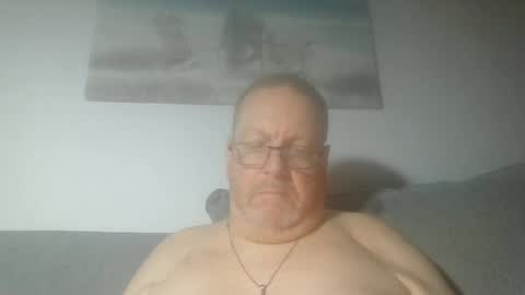 Snapshot of sunspotbaby chatting on June 25, 3:06 am Sunspotbaby online show from June 25, 3:06 am