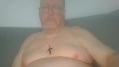 Snapshot of sunspotbaby chatting on July 1, 10:31 pm Sunspotbaby online show from July 1, 10:31 pm