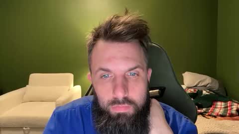 Snapshot of supbroitsmatt chatting on January 7, 1:08 am Matt online show from January 7, 1:08 am