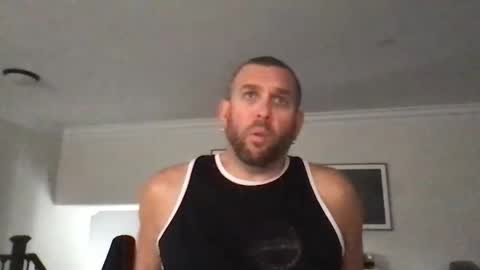 Snapshot of super_jutty chatting on February 6, 9:28 pm super_jutty online show from February 6, 9:28 pm