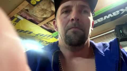 Snapshot of superdupe11 chatting on February 26, 12:49 am superdupe11 online show from February 26, 12:49 am