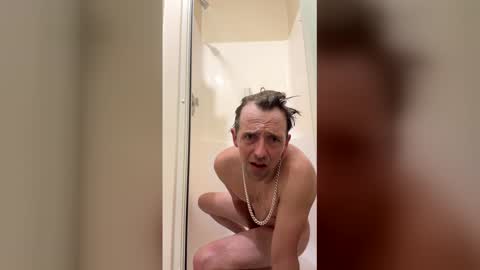 Snapshot of superdupe11 chatting on April 4, 6:11 am superdupe11 online show from April 4, 6:11 am