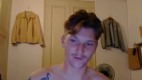 Snapshot of superhardxxxx chatting on October 12, 8:30 pm Ctrl My Body online show from October 12, 8:30 pm