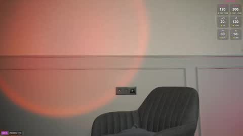 Snapshot of superhot2cb chatting on April 10, 4:23 pm Anna online show from April 10, 4:23 pm