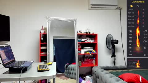 Snapshot of supermanboyxxl chatting on January 2, 7:01 am supermanboyxxl online show from January 2, 7:01 am