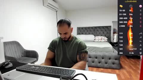 supermanboyxxl online show from October 15, 5:51 am