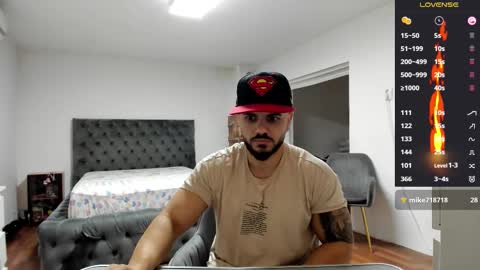 supermanboyxxl online show from November 21, 6:56 am