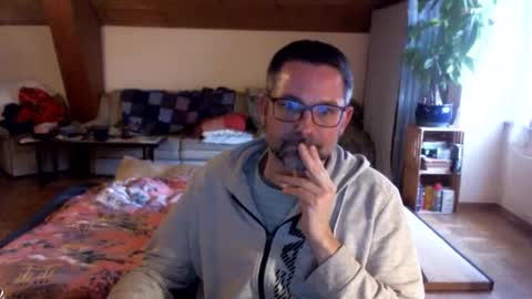 supersquirrel81 online show from February 22, 4:27 pm