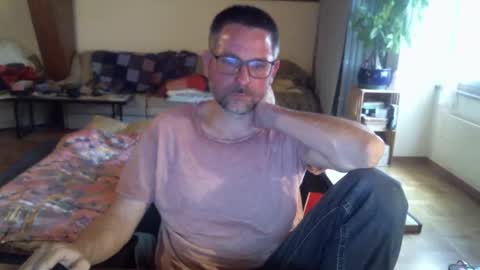 supersquirrel81 online show from March 29, 8:36 am