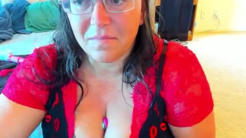 Snapshot of supervagtastic chatting on April 26, 4:15 pm Supervagtastic online show from April 26, 4:15 pm
