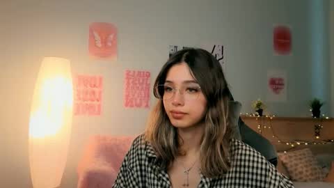 Sara online show from March 20, 1:16 pm