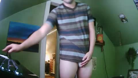 Snapshot of surferdude_here chatting on September 20, 8:32 pm surferdude_here online show from September 20, 8:32 pm