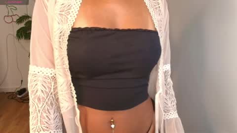 Susan online show from April 3, 11:19 am