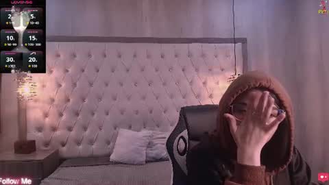 susan_voltaire online show from June 13, 11:52 am