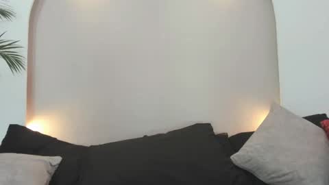 Snapshot of susana_garciia1 chatting on May 22, 6:46 pm Susana online show from May 22, 6:46 pm