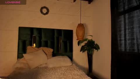 Susana W online show from November 13, 9:03 pm