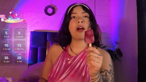 Susana W online show from March 1, 8:55 pm