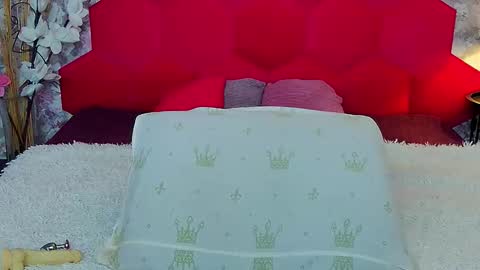 Susane Nori online show from October 29, 5:42 am