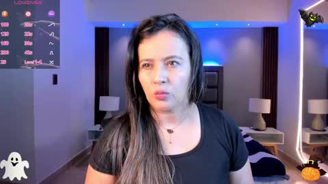 Susan  Everyday From 0530 to 1430 Col Time online show from October 31, 10:49 am