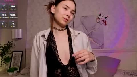 susannahtrojahn online show from May 6, 3:17 pm