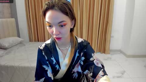 susannjohnson online show from November 10, 12:20 am