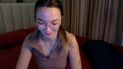 Snapshot of susannjohnson chatting on May 15, 11:34 pm susannjohnson online show from May 15, 11:34 pm