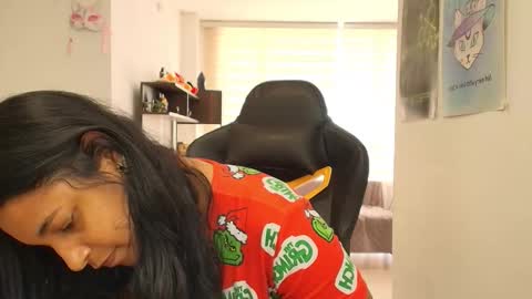 Susan Rhodes online show from November 18, 12:42 pm