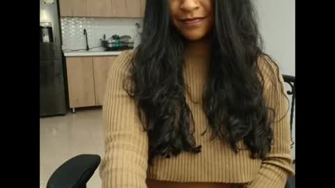 Snapshot of susanrhodes_ chatting on May 3, 10:32 am Susan Rhodes online show from May 3, 10:32 am