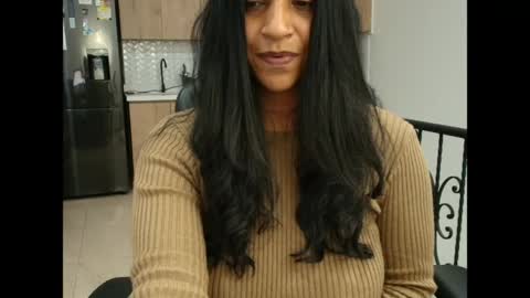 Snapshot of susanrhodes_ chatting on May 10, 8:52 am Susan Rhodes online show from May 10, 8:52 am