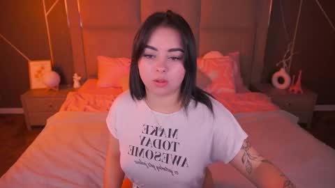 Susie online show from February 2, 10:19 pm