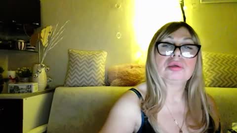 SusiexNoreen online show from February 22, 2:26 pm